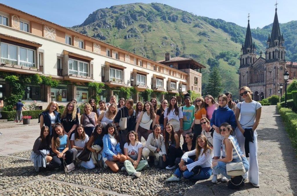 4º ESO y 1º de Bachillerato viaje cultural y deportivo a Asturias